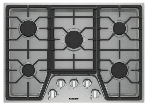 Blomberg 29 9 Inch Wide Gas Cooktop In Stainless Steel Blomberg 29 9 Inch Wide Gas Cooktop